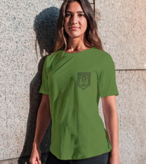 camisa unisex com serigrafia no bolso